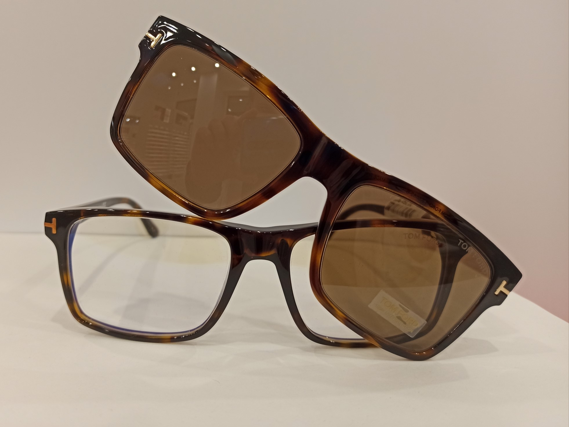 بسرعة الخداع الهواء tom ford occhiali da vista con clip -  okukaunyafoundation.org